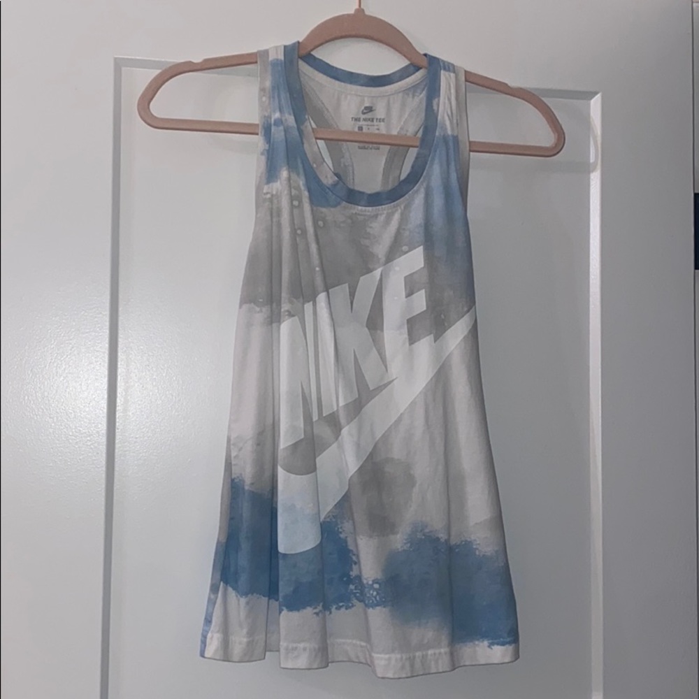 nike tank top